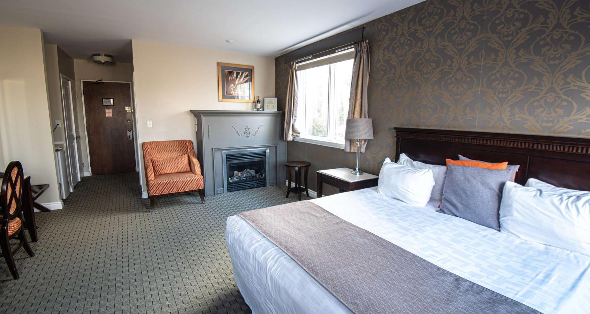 Ingersoll Elm Hurst Inn & Spa מראה חיצוני תמונה