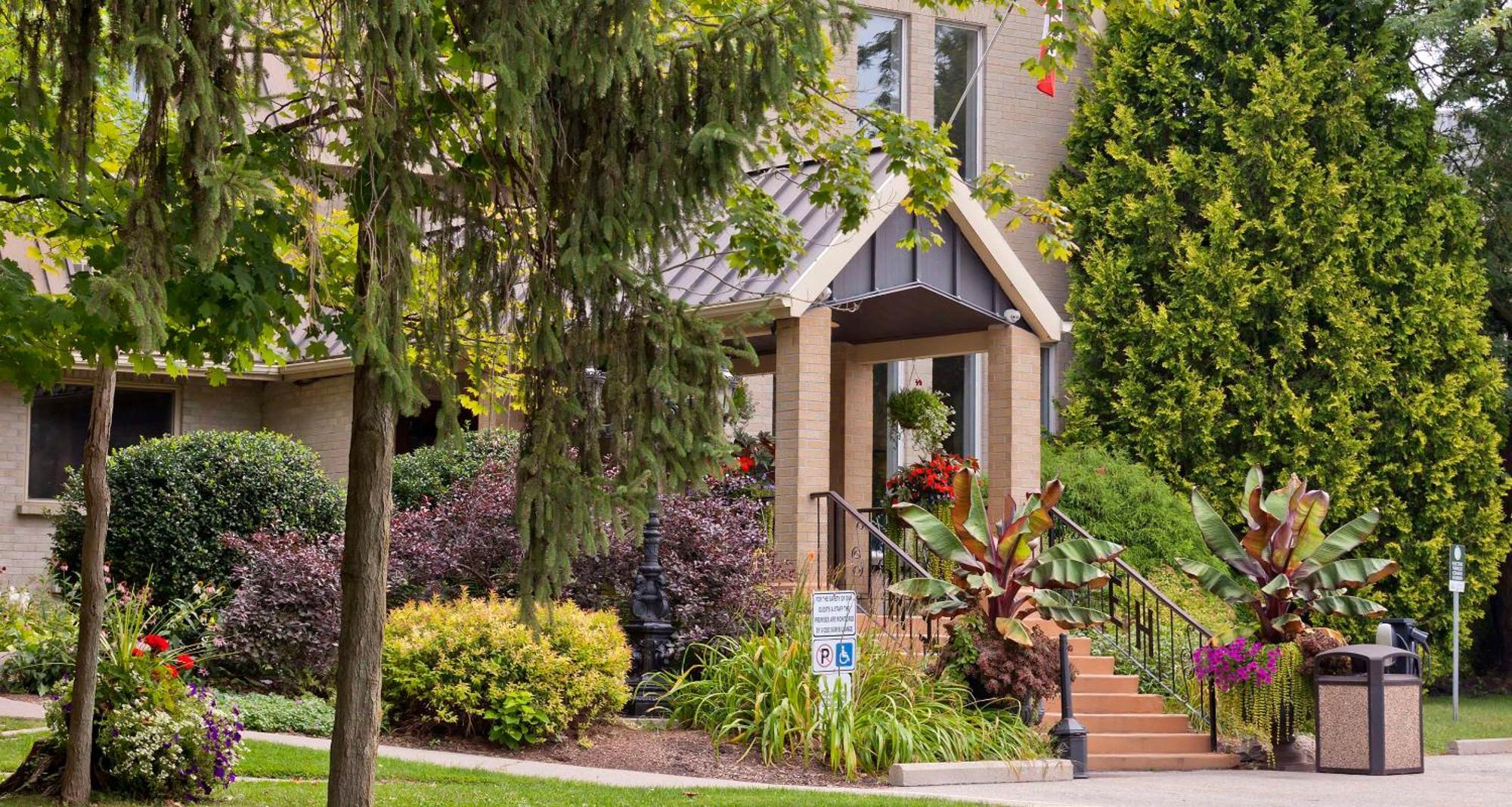 Ingersoll Elm Hurst Inn & Spa מראה חיצוני תמונה