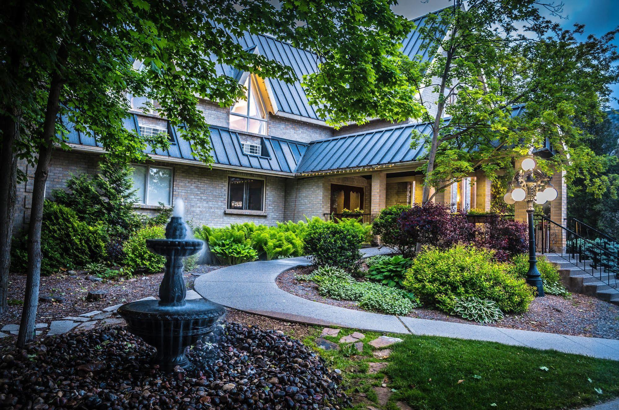 Ingersoll Elm Hurst Inn & Spa מראה חיצוני תמונה